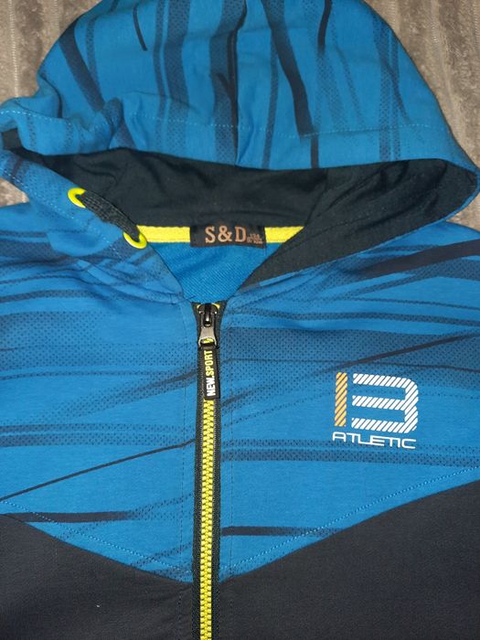 Спортивний костюм