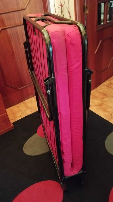 2 Camas Dobráveis com Colchão Incluído – 190x70cm