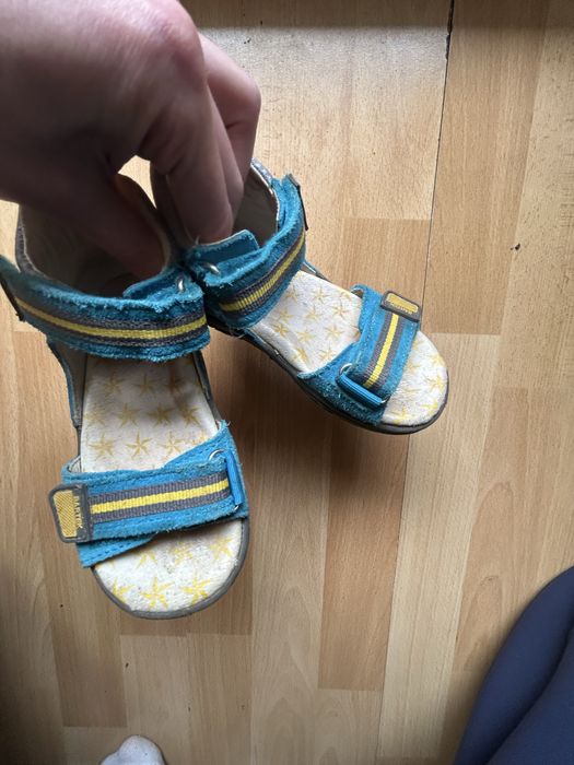 sandały Bartek 24