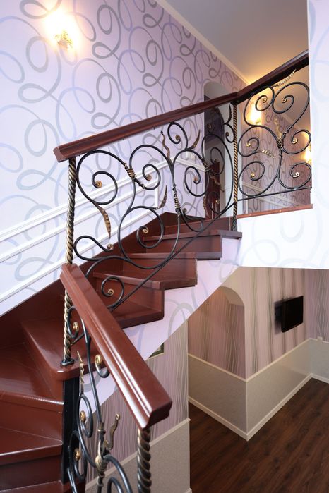 Будинок смт.Бабинці, 200м2+12 соток. Басейн, спорт.майданчик. Без%