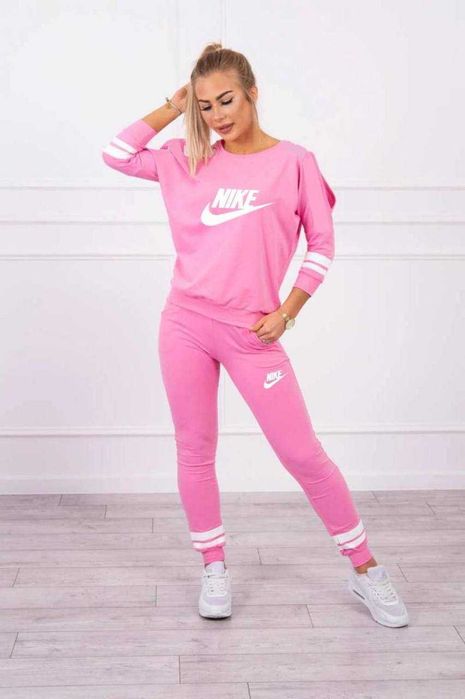 Conjuntos disponíveis do S ao XL