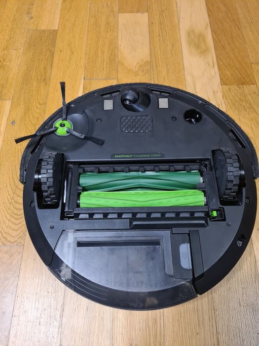 Odkurzacz iRobot roomba i3 w super stanie