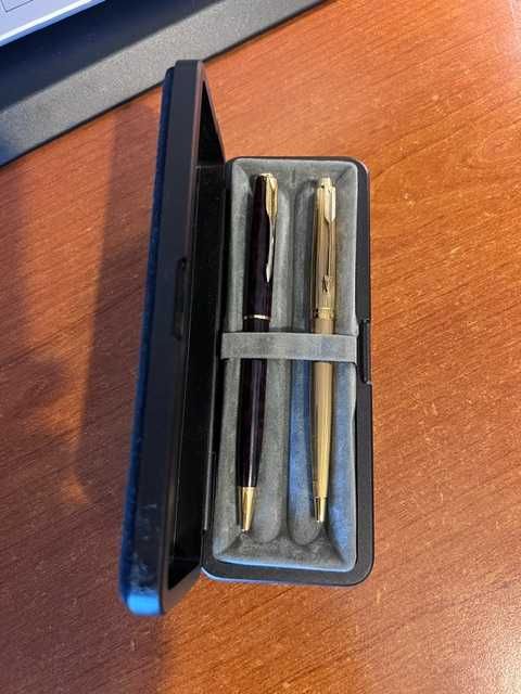 Conjunto 2 esferográficas vintage Parker com estojo: Sonnet Laque Firedance e 75 Milleraies banhada a ouro 14k