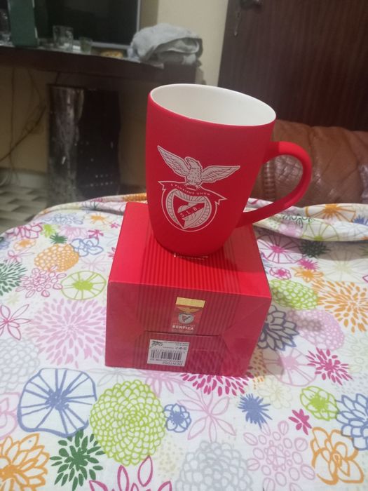 Canecas Benfica de veludo