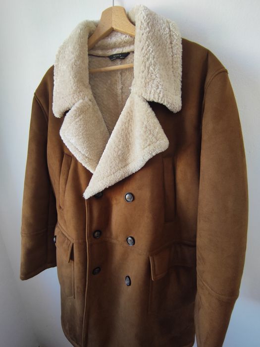 Sobretudo Zara forrado com pêlo