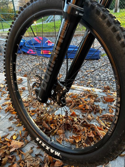 Rower Elektryczny do enduro Nukeproof Megawatt