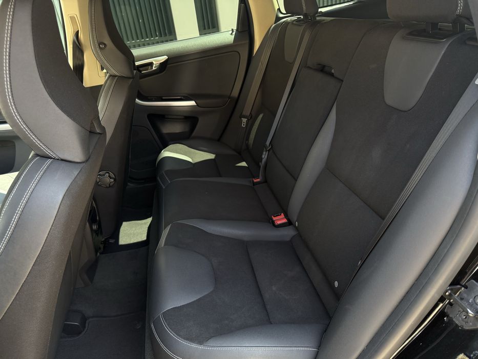 Volvo XC 60 — fotografia 10