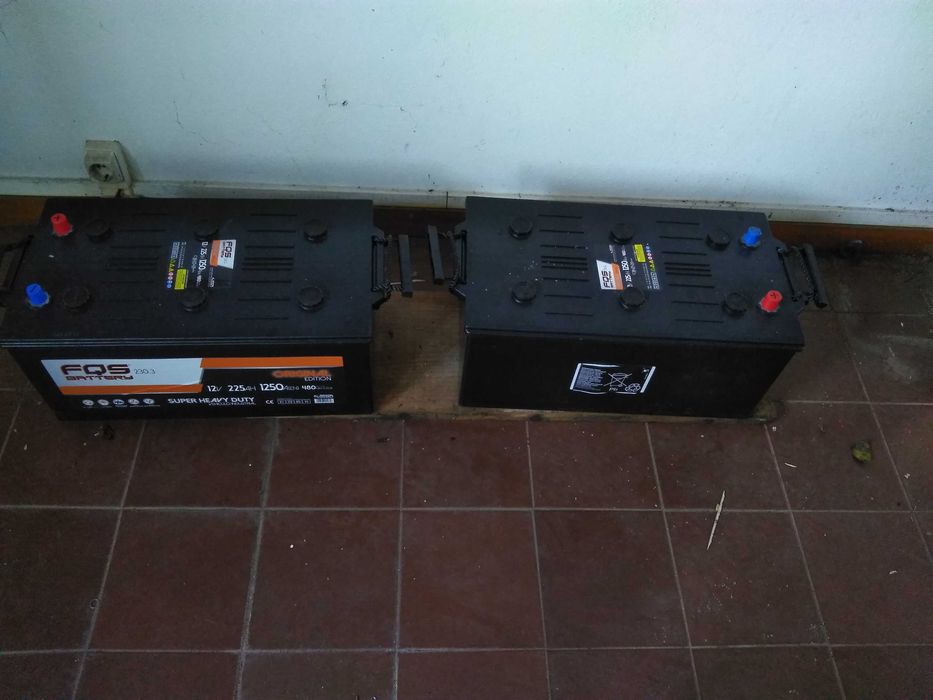 Bateria NOVA camião máquinas etc.