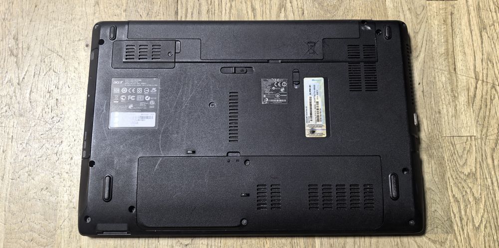 Ноутбуки Acer Aspire 5742/Samsung NP310E5C/Lenovo 100S-14iBR/Дефект