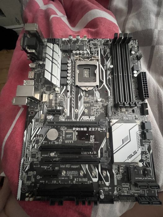 Срочно продажа!! Asus prime  z2700-k материнская плата