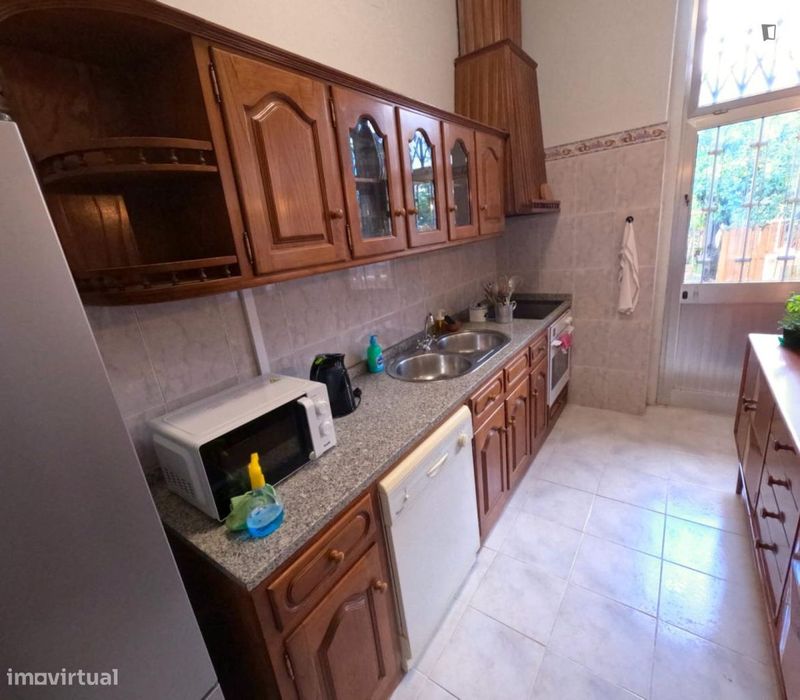 Quarto - localizado em Bonfim Porto