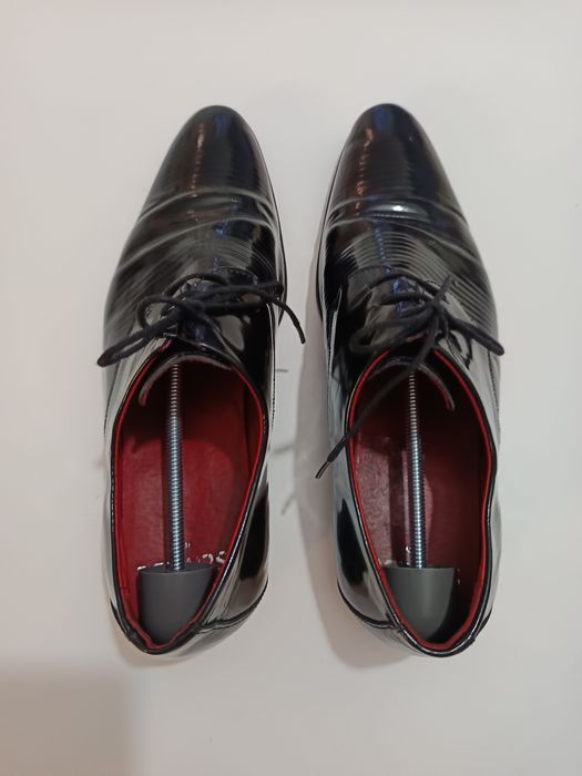 Sapatos bicudos homem