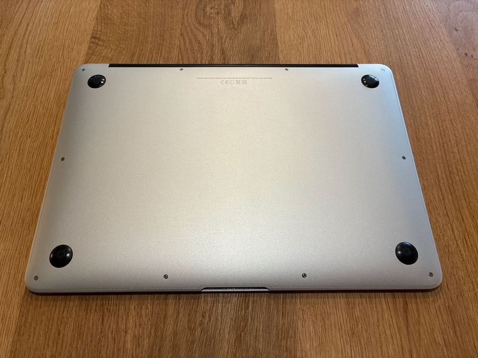 MacBook Air early 2015, model A1466, 8GB RAM, 128GB SSD - KRAKÓW