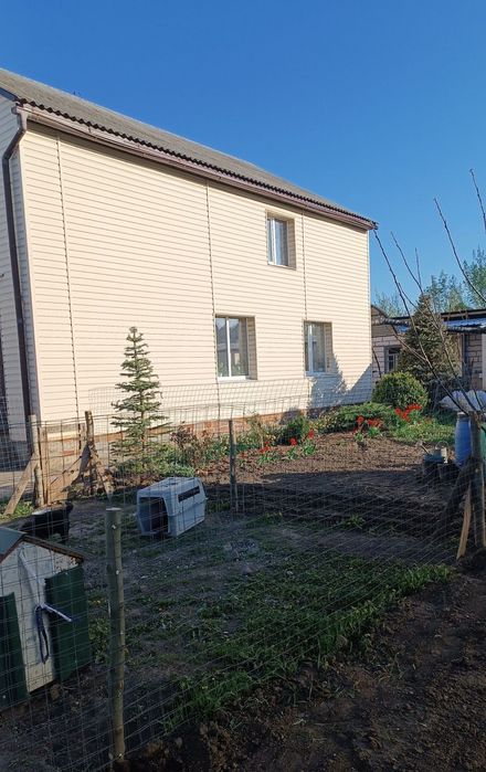 Продам 2х.этажный дом в Коротыче