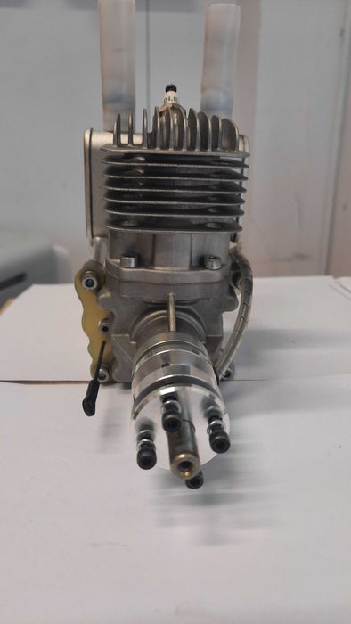 Silnik spalinowy DLE-35RA