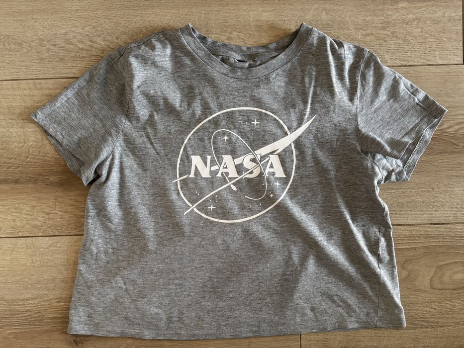 Crop top NASA