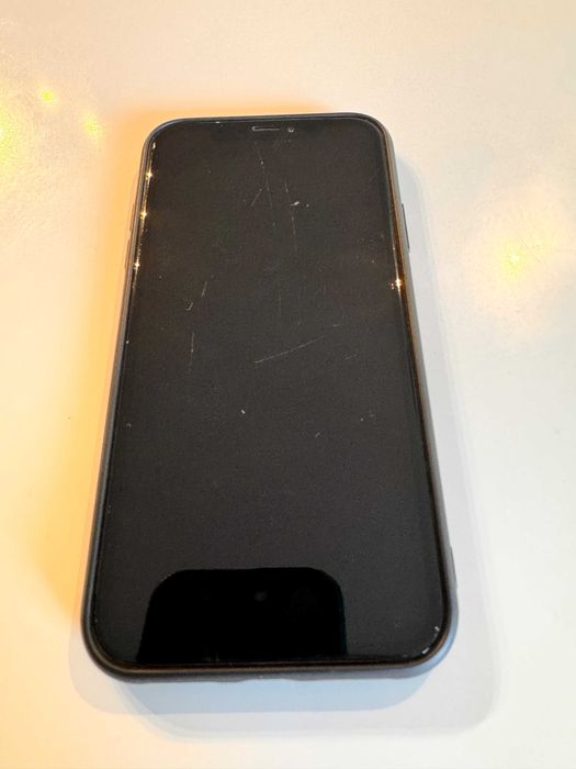 iPhone XR 64GB – Original, Caixa + Phones + Extras