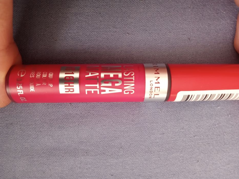 Rimmel lasting Mega Matte pomadka