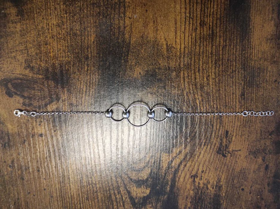 Pulseira em prata 925. Peça discreta e bastante sofisticada.