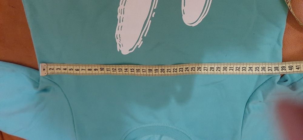 Кофта для девочки 6-7лет