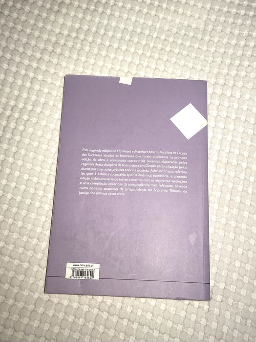 Hipóteses e materiais para a disciplina de Direito das Sucessões