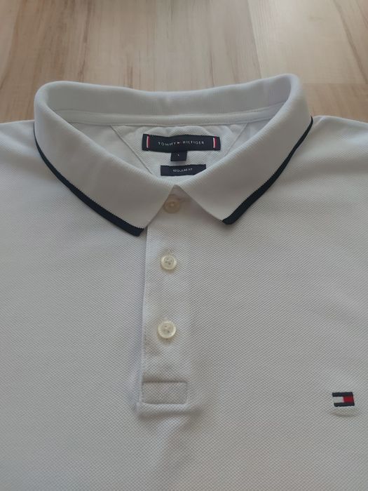 Tommy Hilfiger поло
