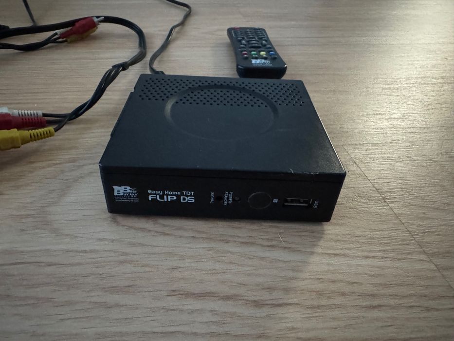 TV Sanyo CEP 3012 PSD + Dispositivo TDT