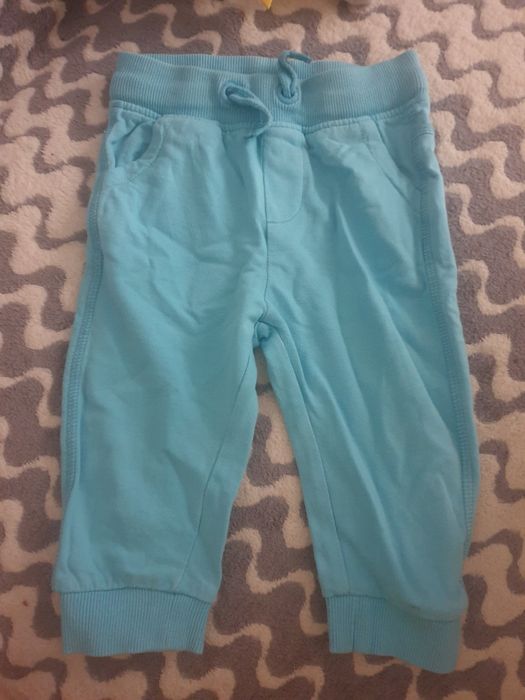 Spodnie rozmiar 74