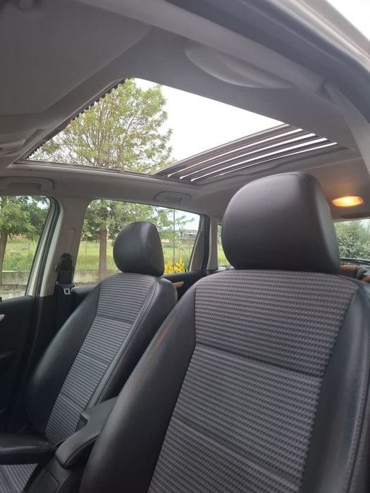 Mercedes benz b180