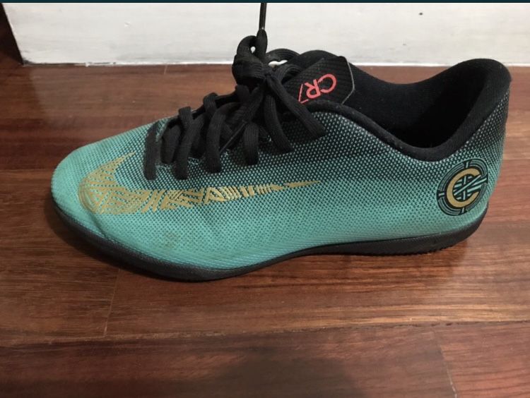Sapatilhas de futsal