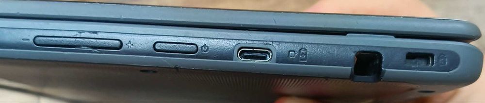 Chromebook ASUS C214M (ekran nie odpala się, sprawny)