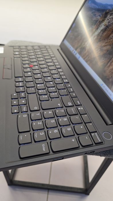 Thinkpad e15 gen 4