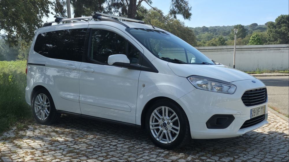 Ford Tourneo Courier 1.5 TDCi