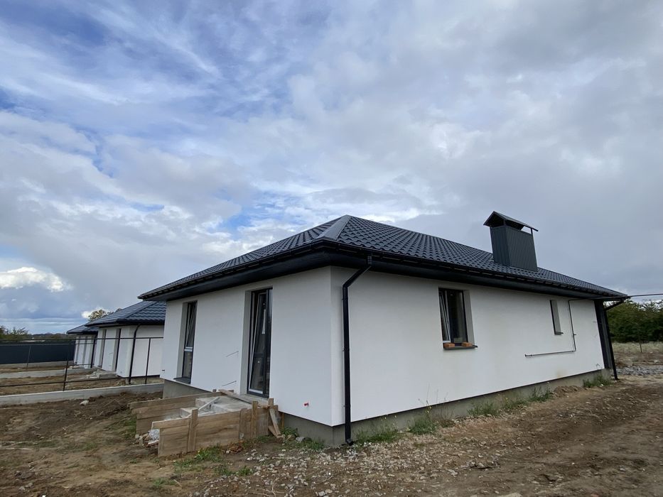 Продаж чистового будинку