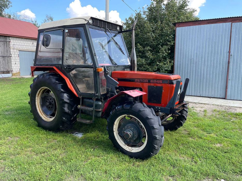 Ciągnik Zetor 6245