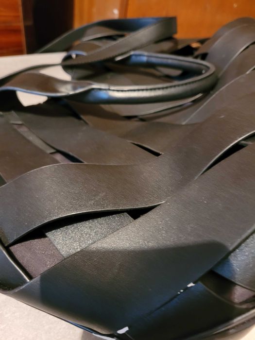 Czarna torba Reserved