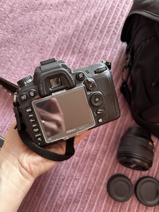 Фотоапарат nikon 7000