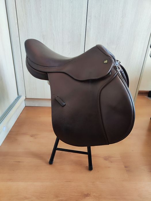 Siodło skokowe Prestige Advanced 15" pony