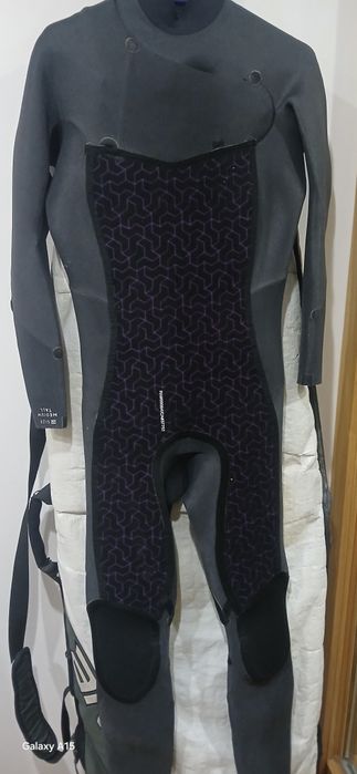 Prancha de surf + Capa + Quilhas FCS + Fato de surf BILLABONG 4:3