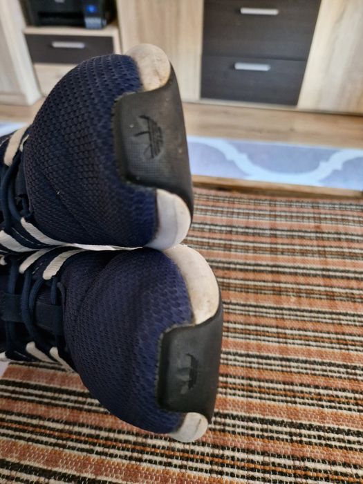 Sneakersy Adidas r 39 i 1/3
