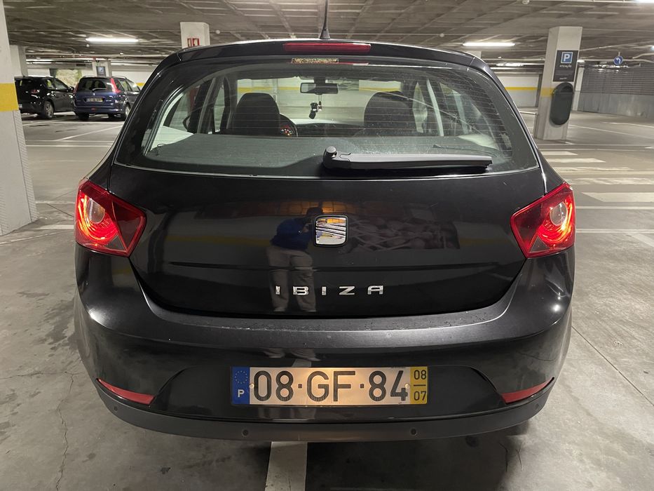 Seat Ibiza 2008 1.4 – Poucos km – Fiável e económico