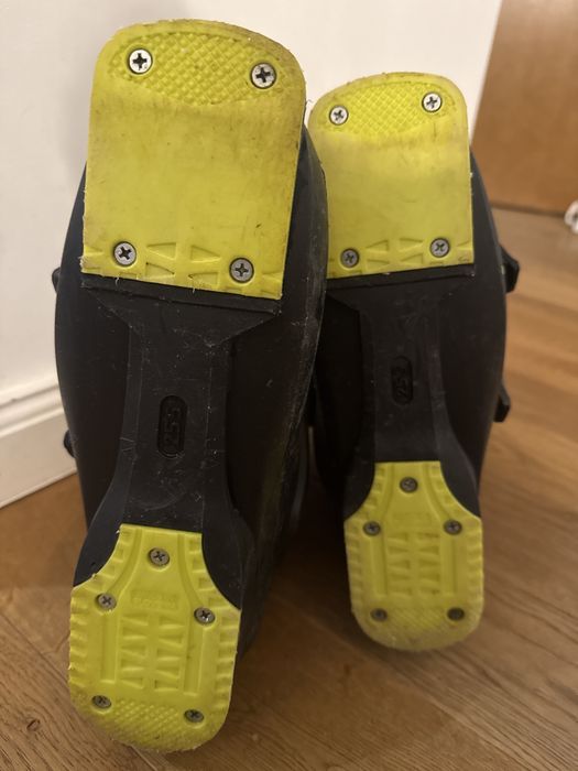 Buty narciarskie FISCHER  r.25.5