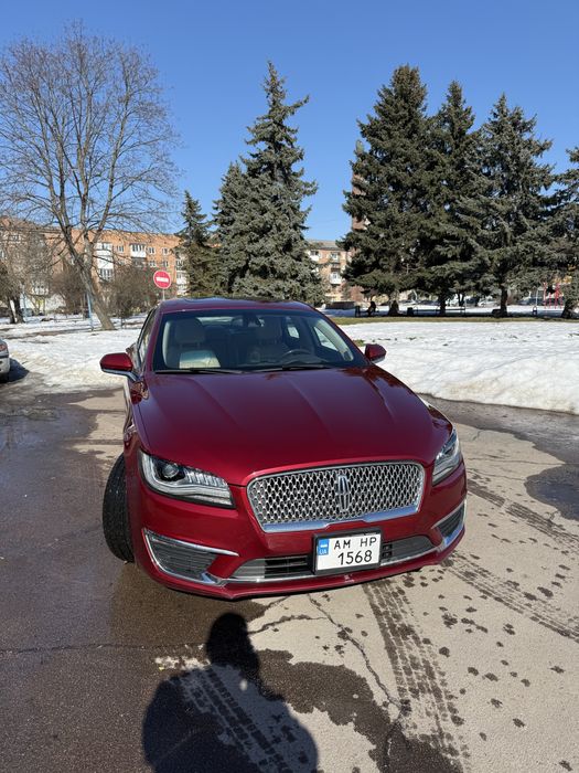 Lincoln MKZ Hybrid