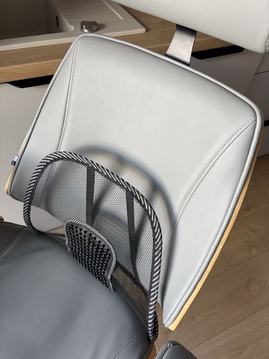 Ergonomiczny fotel biurowy / obrotowy, drewno gięte