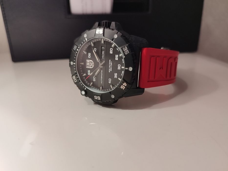 Zegarek Luminox Master Carbon Seal