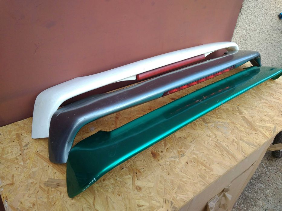 Fiat Cinquecento sporting spoiler lotka tylniej klapy bagaznika