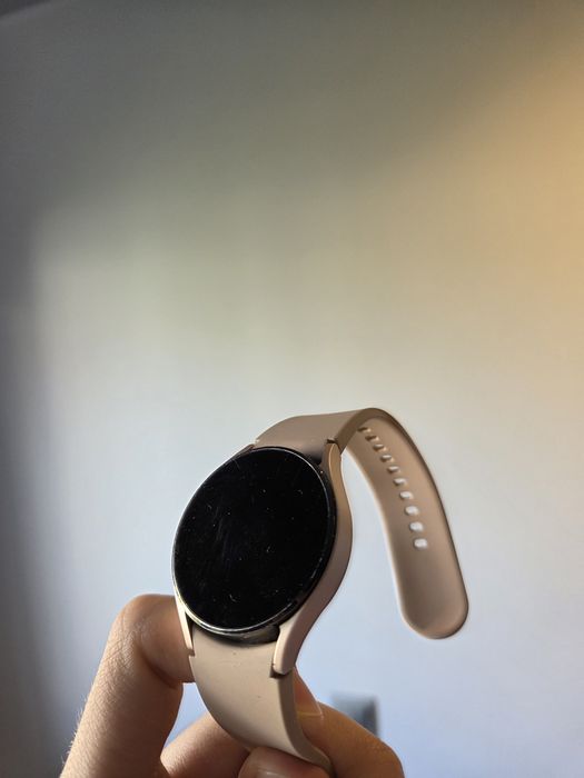 Samsung Galaxy Watch 4 40mm + Ładowarka