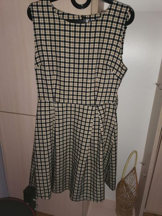 Sukienka rozmiar M