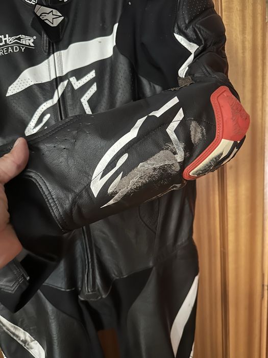 FATO ALPINESTAR GP PLUS