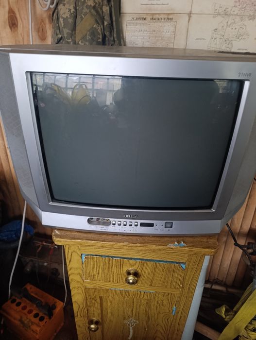 Телевізор ONIDA без пульту в робочому стані